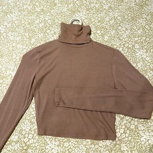 GARAGE women’s xs super cute turtle neck top